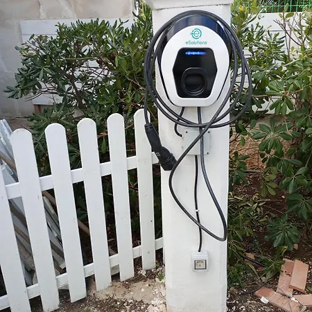 Santos Oda ve Kahvaltı 3*