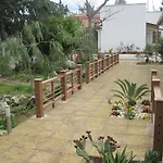 Santos Alojamento de Acomodação e Pequeno-almoço 3*